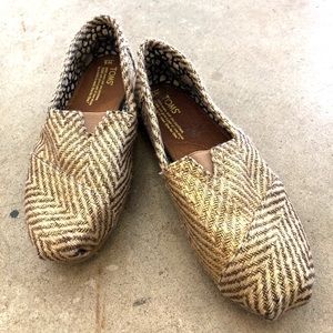 Toms Metallic Fabric Slip on Size 8